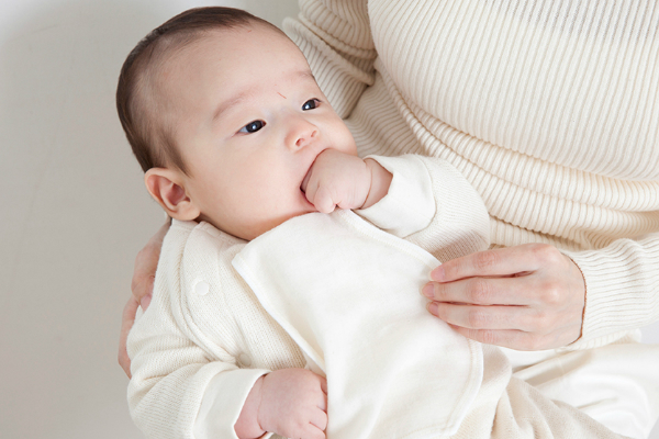 赤ちゃんのよだれかぶれを防ぐ方法 Pristineオフィシャルブランドサイト