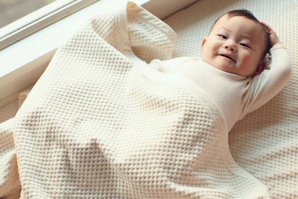 季節ごとに変える 赤ちゃんの布団のかぶせ方 Pristineオフィシャルブランドサイト
